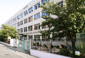 西堤小学校